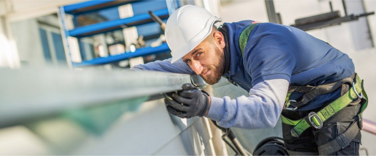 Jacob Mahaqiq, indehaver af Carlo Tagteknik